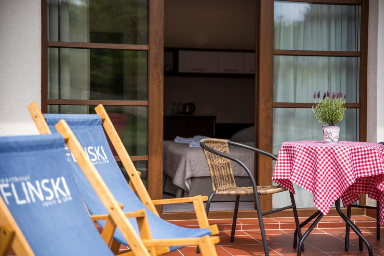 Aparthotel Flinski Sport & Spa Swieradow-Zdroj Ngoại thất bức ảnh