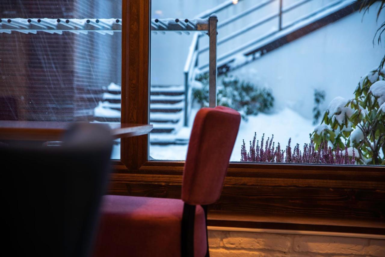 Aparthotel Flinski Sport & Spa Swieradow-Zdroj Ngoại thất bức ảnh