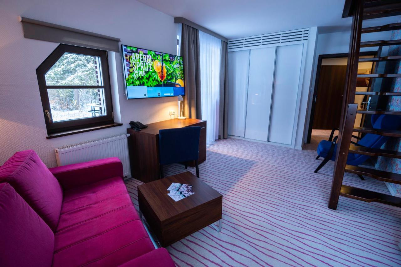Aparthotel Flinski Sport & Spa Swieradow-Zdroj Ngoại thất bức ảnh