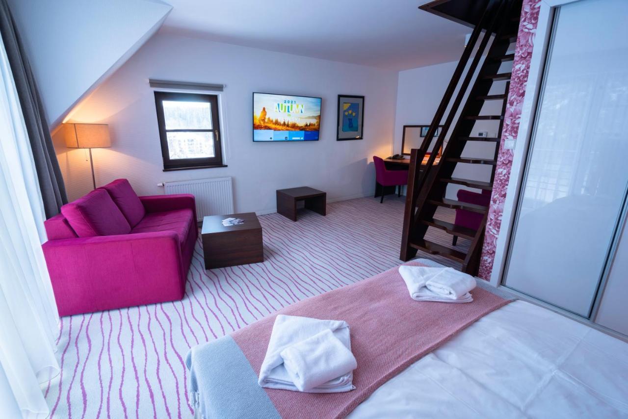 Aparthotel Flinski Sport & Spa Swieradow-Zdroj Ngoại thất bức ảnh