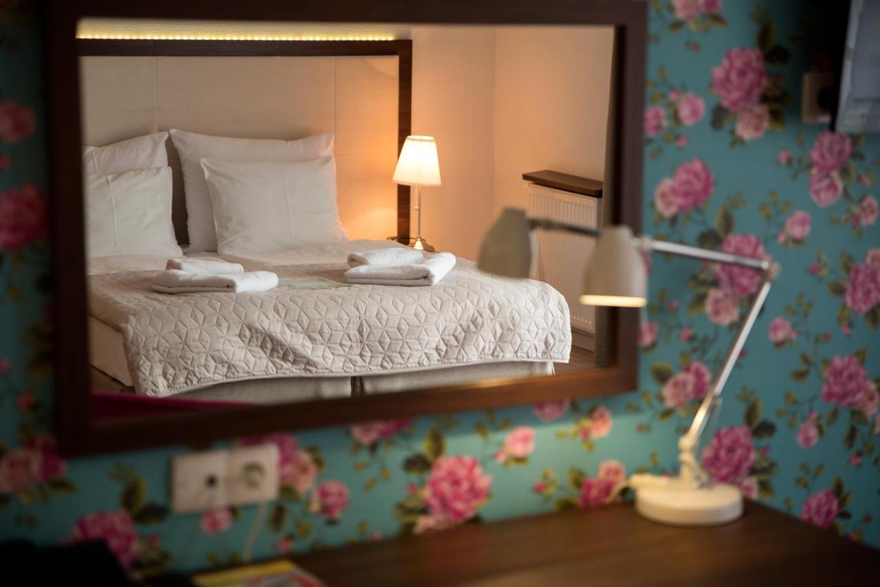 Aparthotel Flinski Sport & Spa Swieradow-Zdroj Ngoại thất bức ảnh