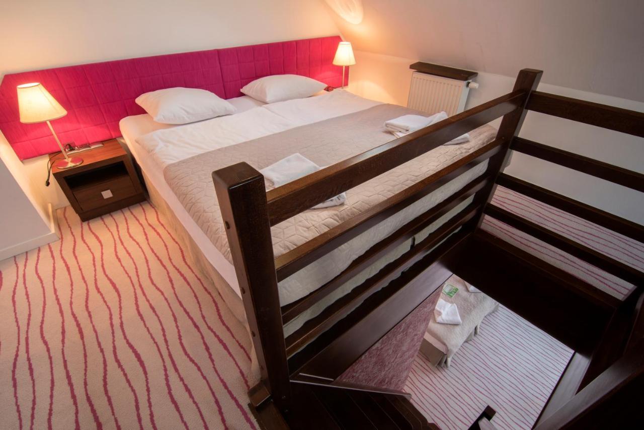 Aparthotel Flinski Sport & Spa Swieradow-Zdroj Ngoại thất bức ảnh
